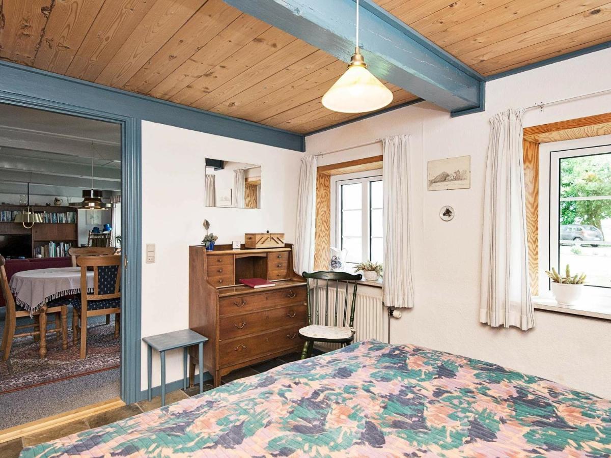 4 Person Holiday Home In Bredebro Ballum Екстериор снимка