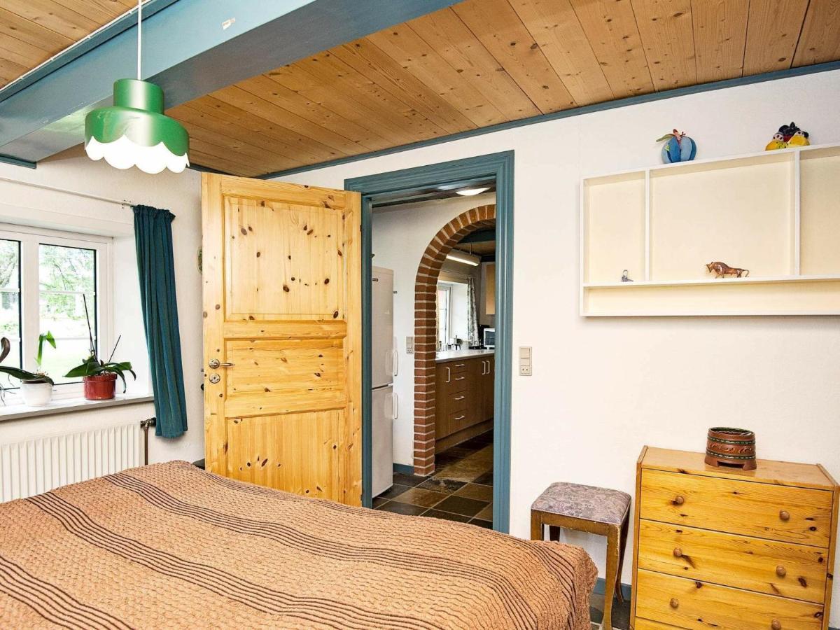4 Person Holiday Home In Bredebro Ballum Екстериор снимка